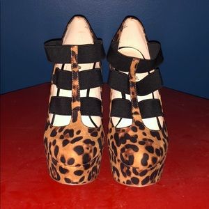 Anne Michelle Leopard Platform - 6in Heel